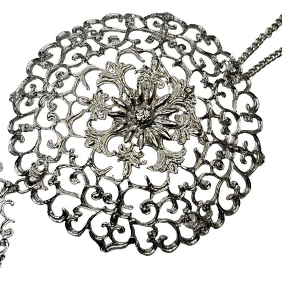 Silver Rhodium Filigree Pendant Necklace - Picture 4 of 12